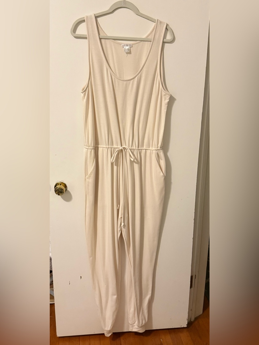 VENUS <3 Cream Sleeveless One-Piece Jumpsuit with Drawstring Waist <3 XL